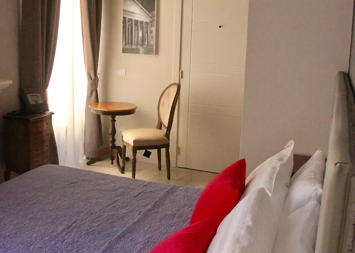 Navona Residenza De Charme Oda ve Kahvaltı 4*