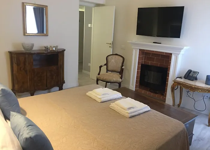 Navona Residenza De Charme Oda ve Kahvaltı Roma